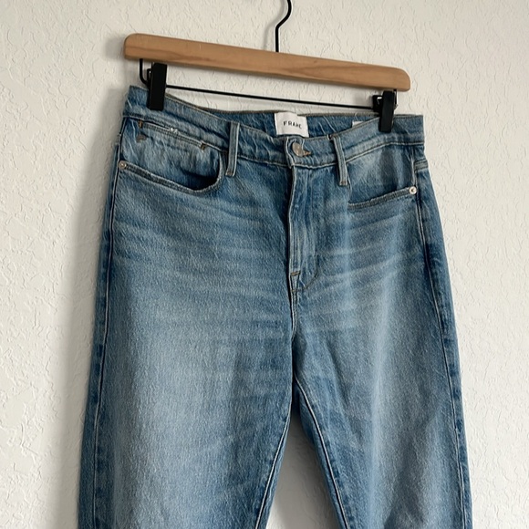 Frame Distressed Le High Straight Jeans - Picture 3 of 6